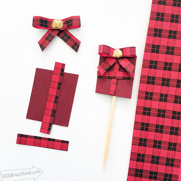 http://www.100directions.com/wp-content/uploads/2015/11/plaid-cupcake-gift-toppers-Jen-Goode.jpg