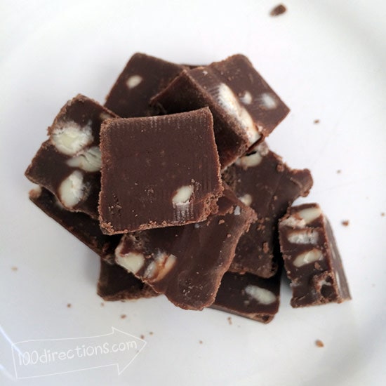 Easy fudge with nuts