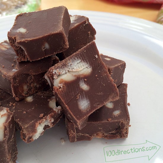 You know you want to make some easy fudge!