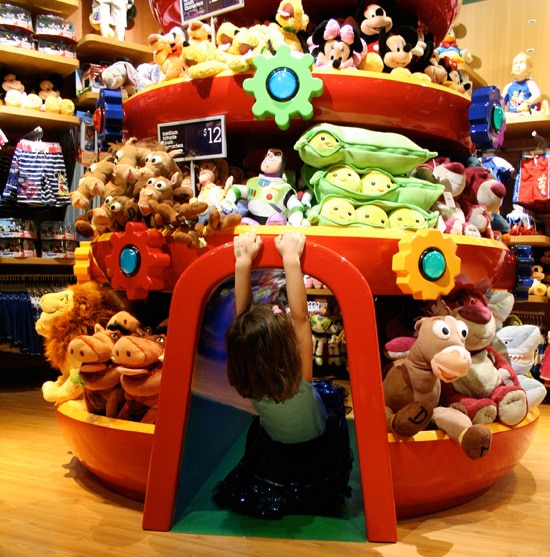 Disney store play tunnel