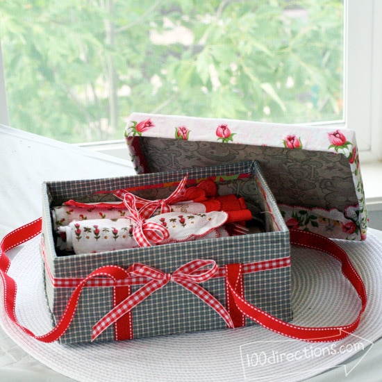 Make a picnic basket out of a shoebox by Jen Goode