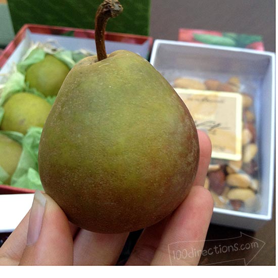 A pear from the Fresh Fruit Company