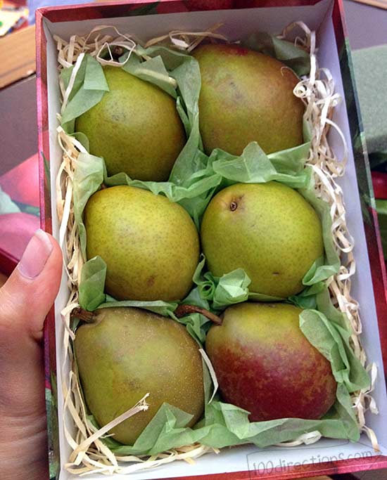 Pears from the Fresh Fruit Company