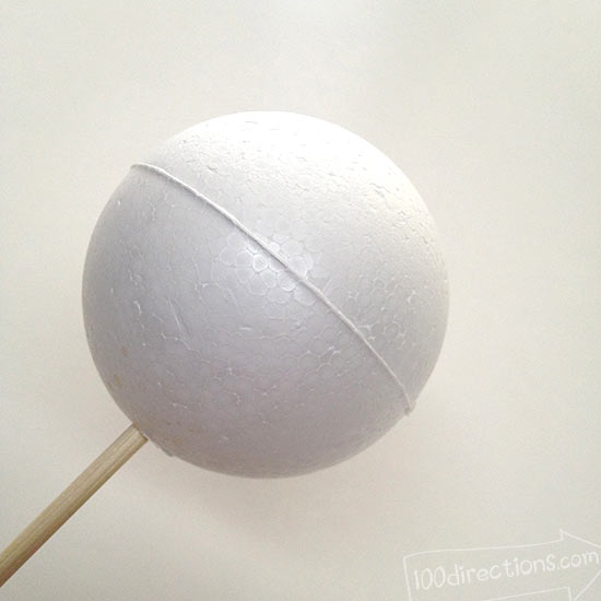 Smoothfoam ball with skewer handle