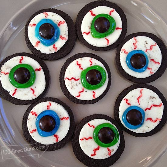 A whole plate of OREO Eyeball DIY treats