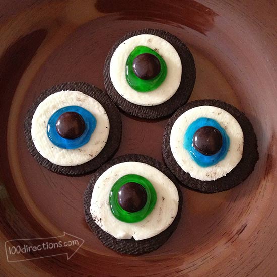 Eyeball cookies without faux veins