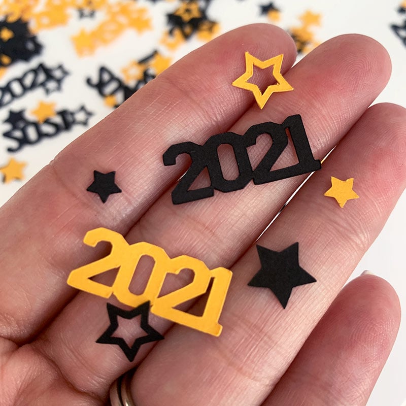 Make your own graduation year confetti