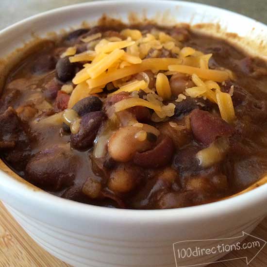 home-made-chili-bowl-closeup