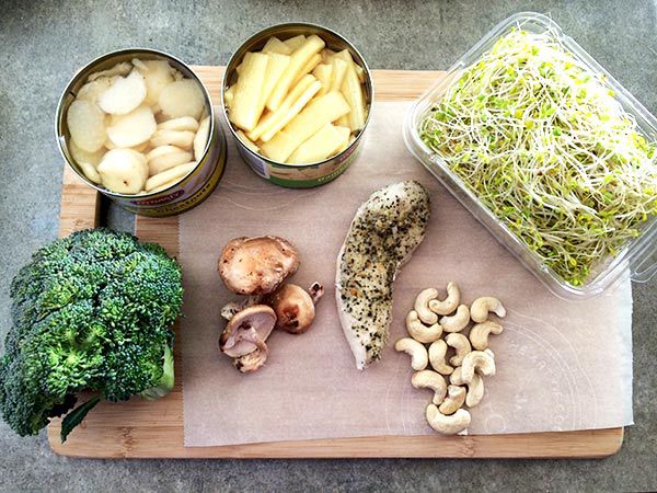 Ingredients to make Chicken Cashew Salad