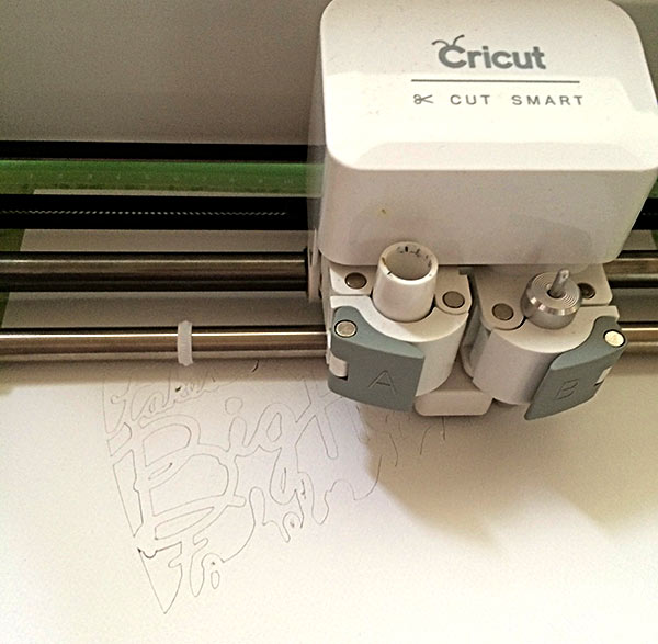 Cutting teacher gift art using my Cricut Explore