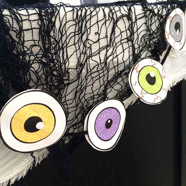 Make paper garland using eyeball art