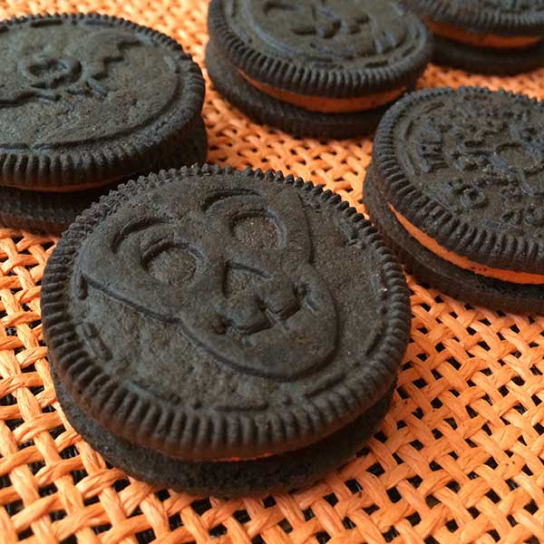 Cool Halloween designs on the OREOs