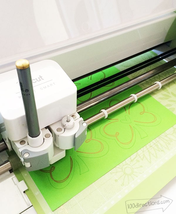 Cutting out shamrocks with the Cricut Explore