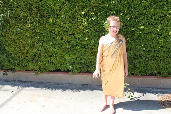 No Sew Toga Costume for Kids