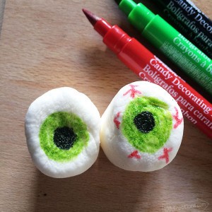 Marshmallow Eyeball Treats