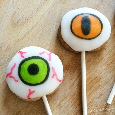 Halloween Eyeball Printable Art and Decor Ideas - 100 Directions