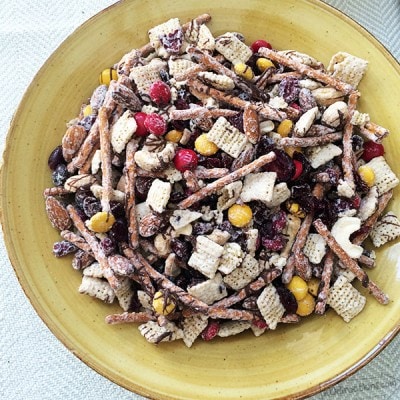 Thanksgiving Party Mix Recipe - quick and yummy!