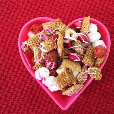 Easy Valentine's Day Party mix snack recipe