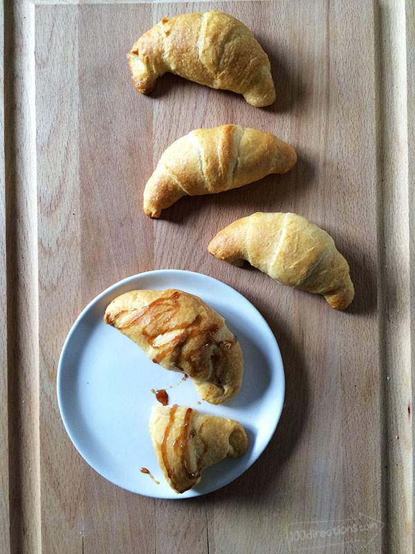 Cranberry and cream cheese filled croissants - easy recipe