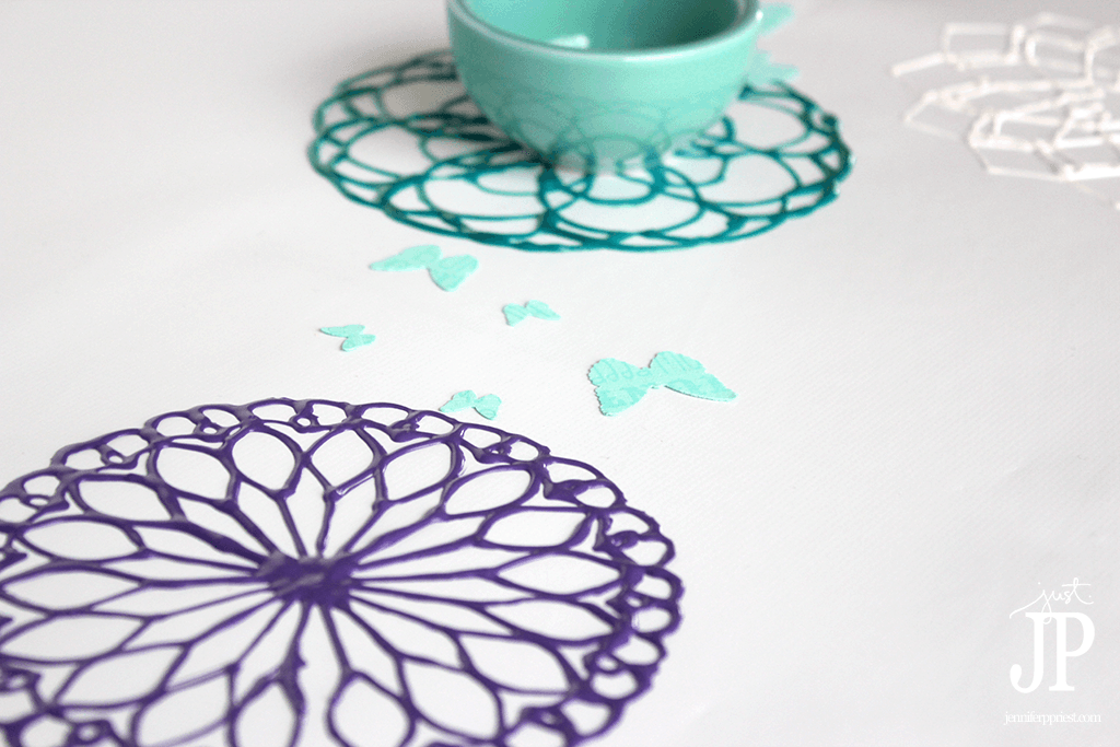 Kid craft idea - puffy paint doilies