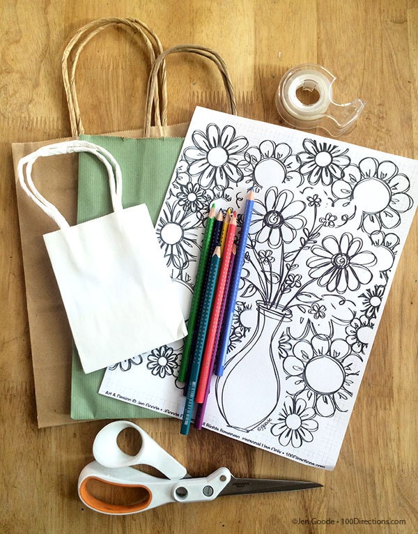Decorate gift bags with coloring pages - supplies