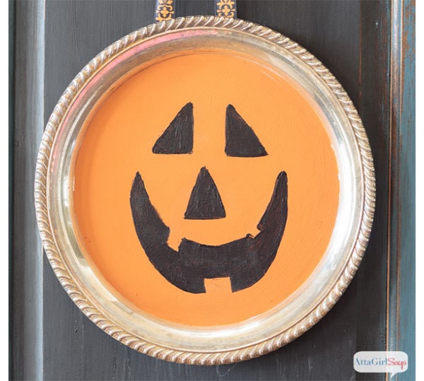Quick Halloween Craft - Jack-o-lantern Tray