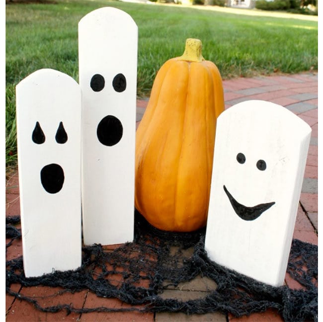 Wood Scrap Halloween Decor