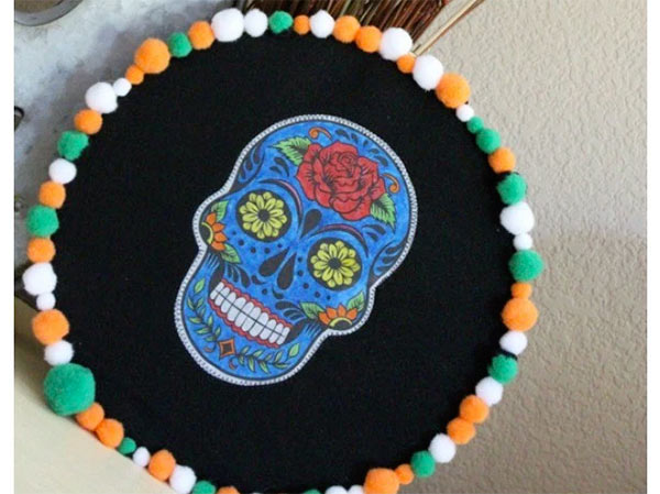 Quick Halloween Craft - Embroidery Skull