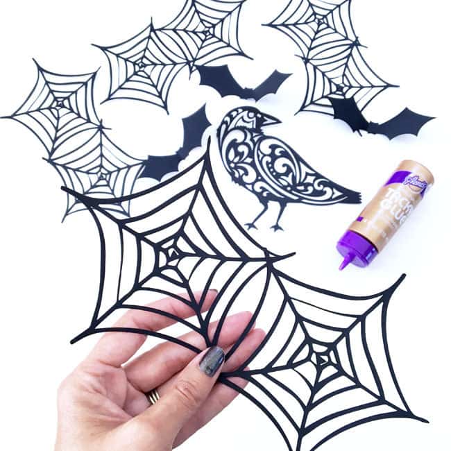 Make paper spiderwebs with your Cricut machine