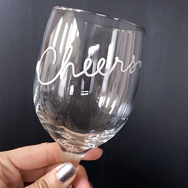 Make pretty word art for your party glasses