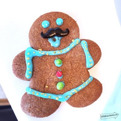 Decorate cookies - a yummy way to make art