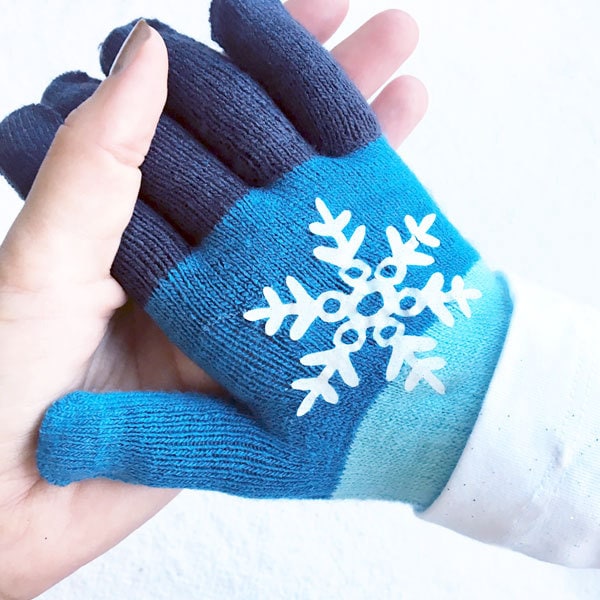 Make pretty snowflake embellished gloves with your Cricut Machine