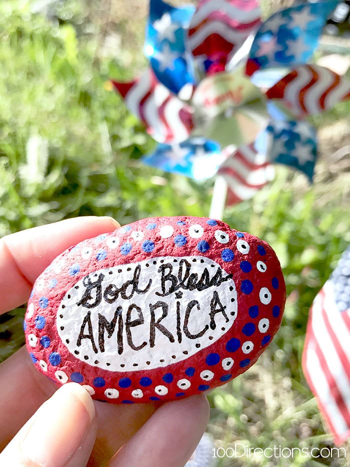 Quick craft - patriotic painted rocks