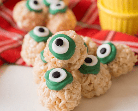 Rice Crispy Treat eyeball Halloween treats from Hello Creative Family