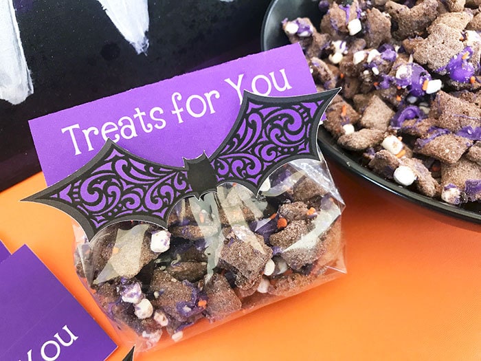 Make DIY Bat Treat Toppers designed by Jen Goode - made with Cricut