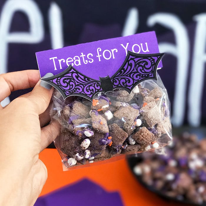 make DIY Bat Treat Toppers designed by Jen Goode - made with Cricut