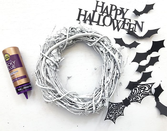 Create all the pieces for this Halloween wreath wth your Cricut and designs by Jen Goode
