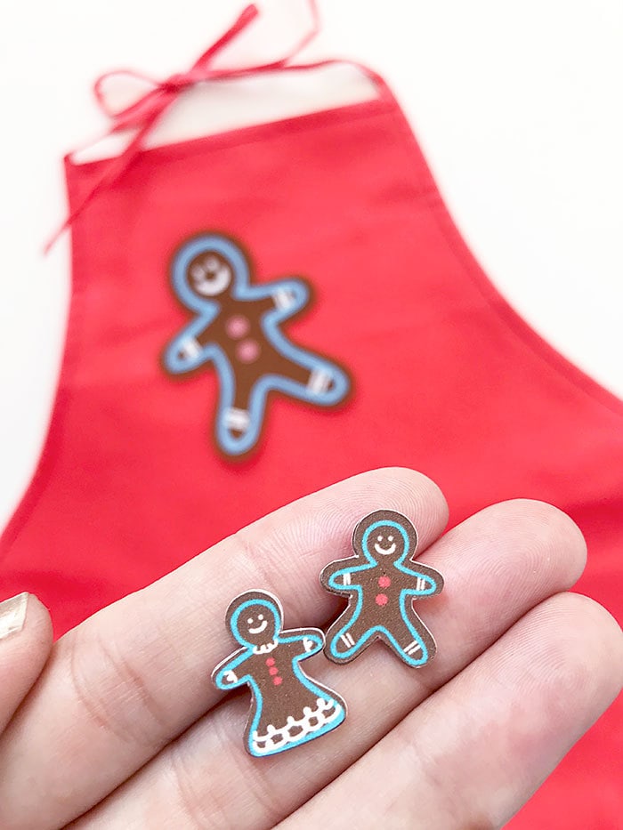 Cute gingerbread Earrings made with Cricut designed by Jen Goode