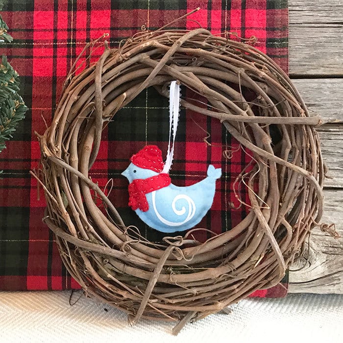 DIY winter bird ornament with Cricut - designed by Jen Goode