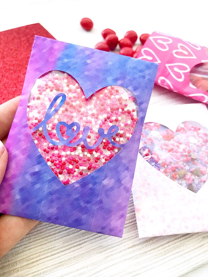 Make Valentine's mini treat bags with your Cricut - designed by Jen Goode