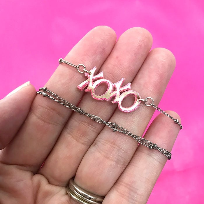 Make a hugs and kisses xoxo necklace with your Cricut Machine
