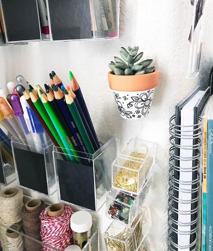 Mini planter magnet for the office - cute decor for any small space