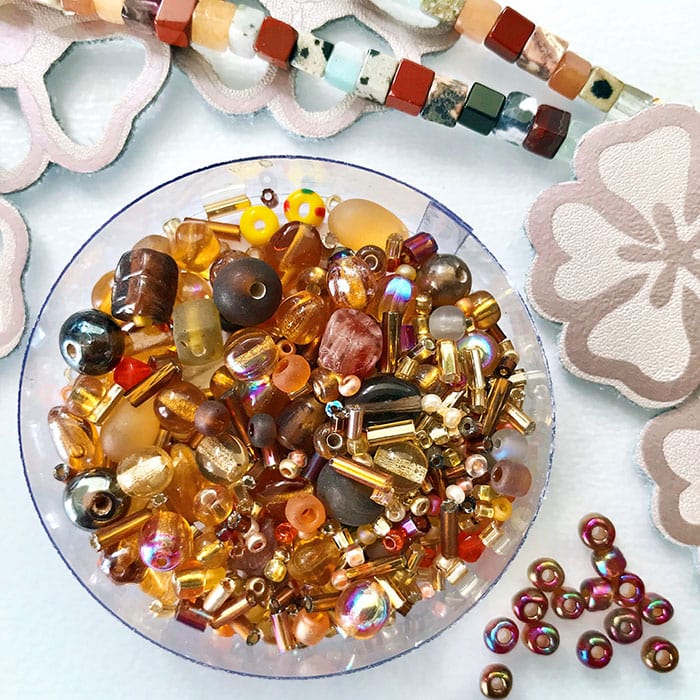 Beads to embellish your leather jewelry