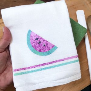 Use Iron on Vinyl to Decorate a Hand Towel