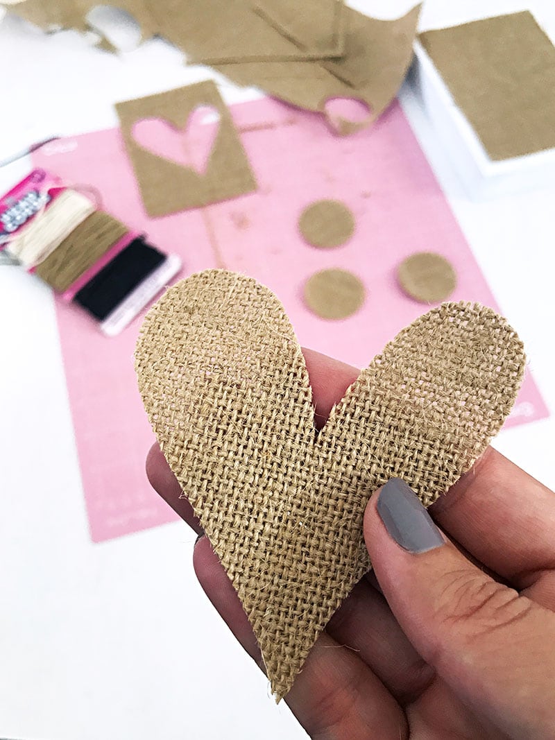 Cut burlap with your Cricut Machine