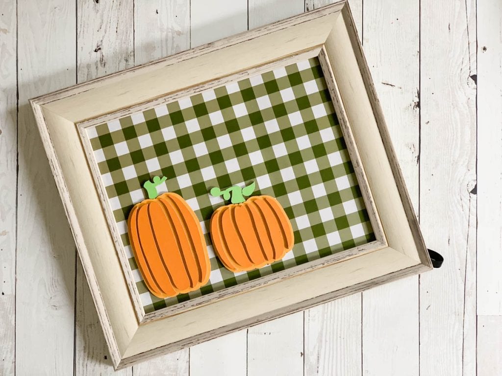 DIY Fall Pumpkin Art - decor you can make with your Cricut
