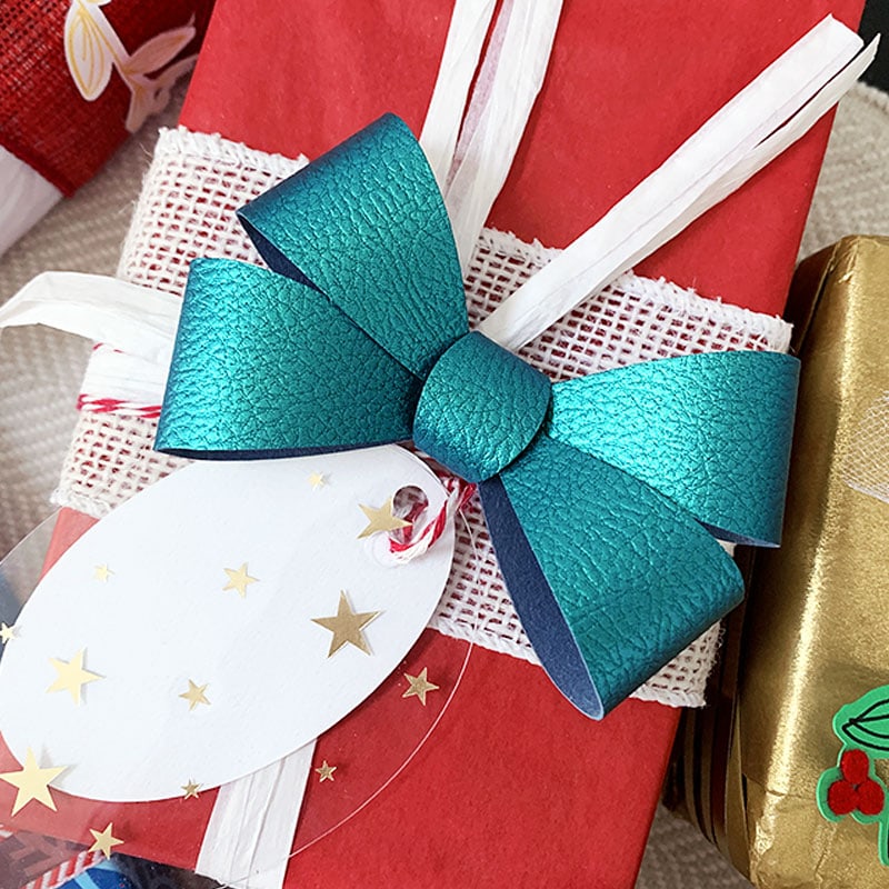 Make 3D bows for your gifts with Cricut Maker