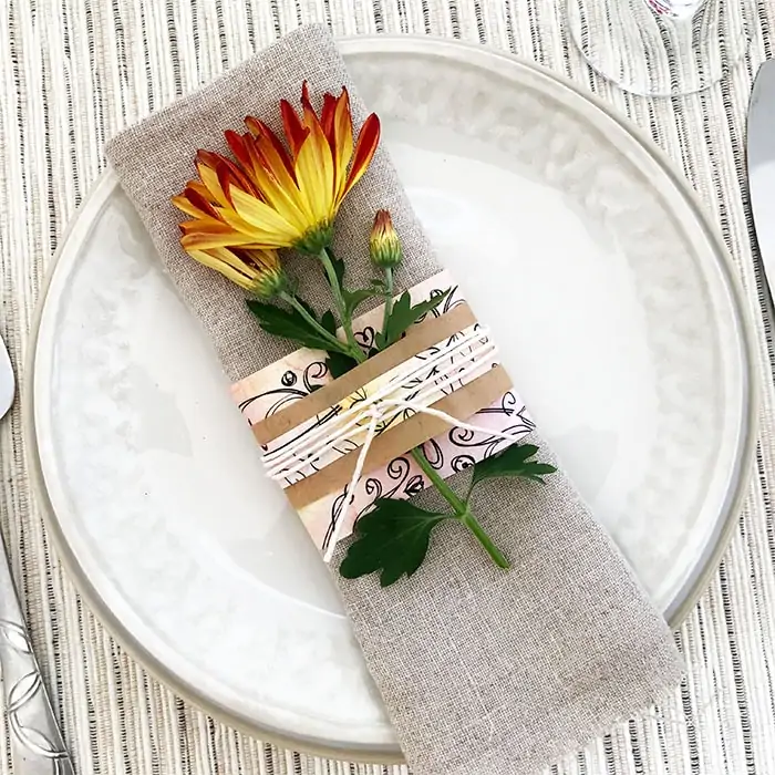 fresh flower place setting - using printables designed by Jen Goode