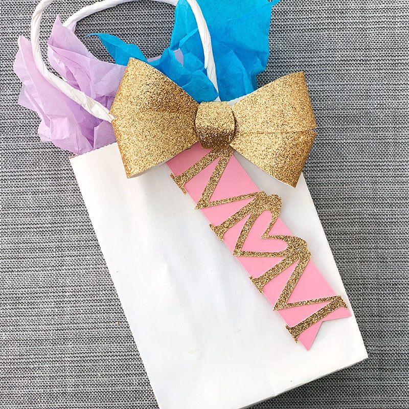 Handmade Gift tag and bow for Mom