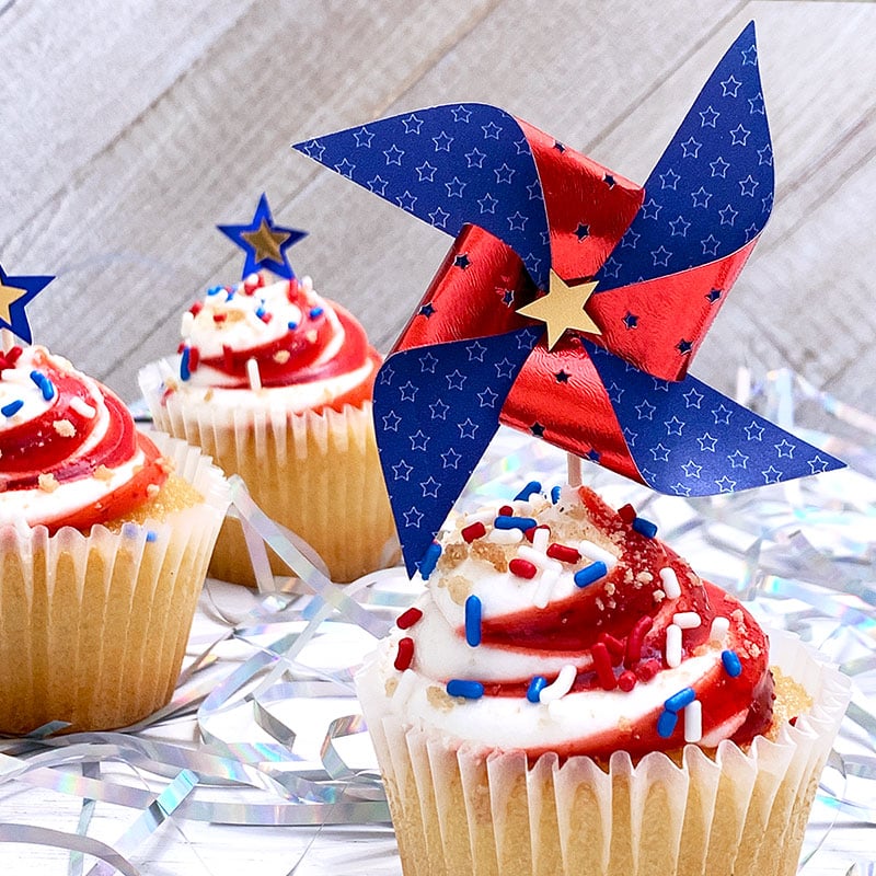 Patriotic Pinwheel Toppers